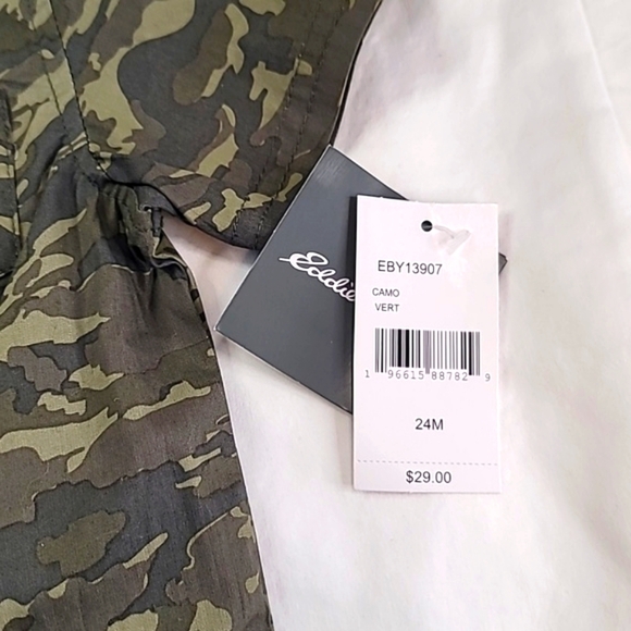 *NWT* Eddie Bauer camo print romper - Picture 3 of 5